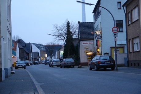 merkenich-am-abend