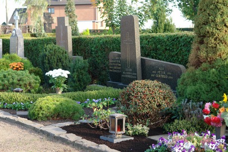 meschenich-friedhof