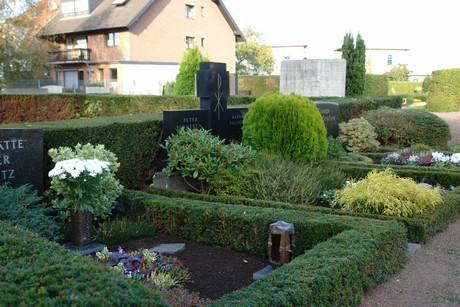 meschenich-friedhof