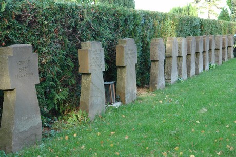 meschenich-friedhof