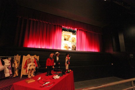 haenneschen-theater