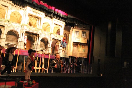 haenneschen-theater