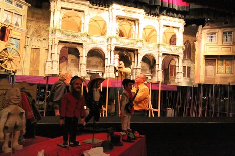 haenneschen-theater