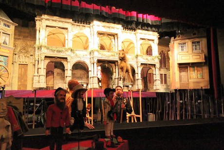 haenneschen-theater