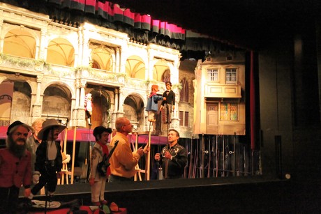 haenneschen-theater