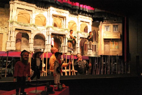 haenneschen-theater