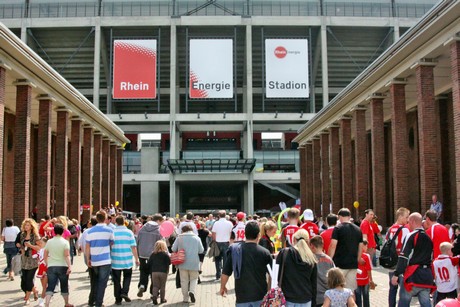 fc-koeln-saisoneroeffnung