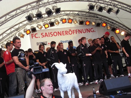 fc-koeln-saisoneroeffnung