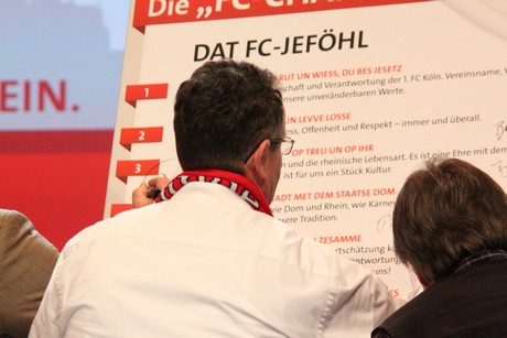 jahreshauptversammlung-2011-fc-koeln