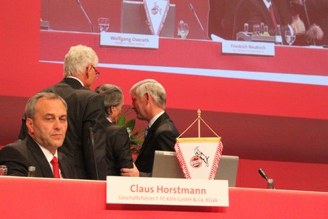 jahreshauptversammlung-2011-fc-koeln