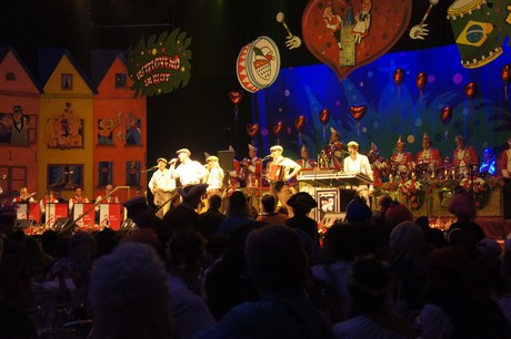 kostuemsitzung-NonStop-Koelsche-Funke