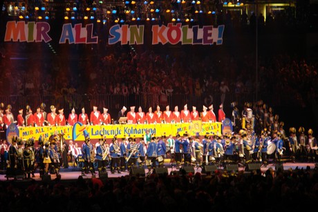 lachende-koelnarena