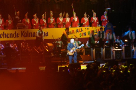 lachende-koelnarena