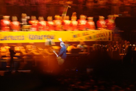 lachende-koelnarena