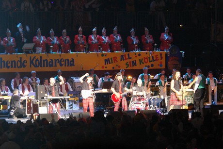 lachende-koelnarena