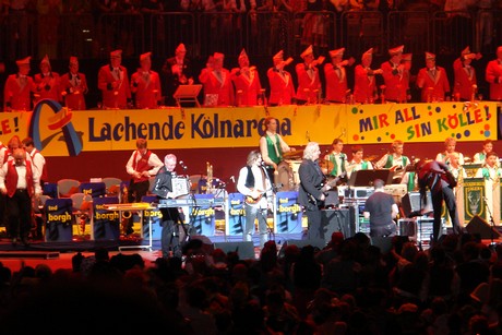 lachende-koelnarena