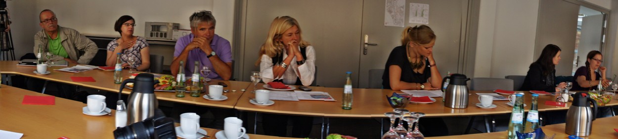 Rheinlesen im Rheinauhafen 