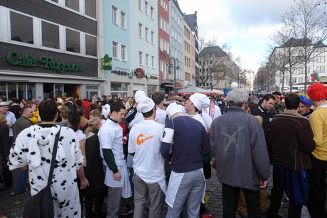 weiberfastnacht