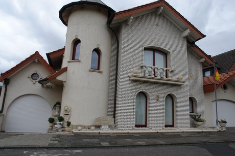 niederaussem