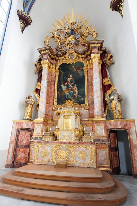 namen-jesu-kirche