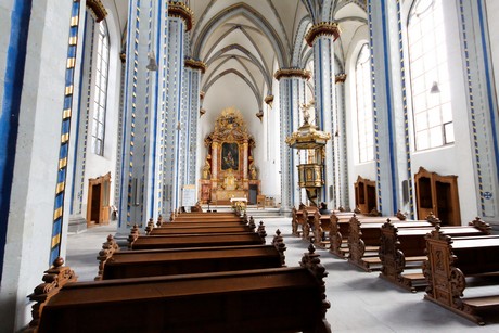 namen-jesu-kirche