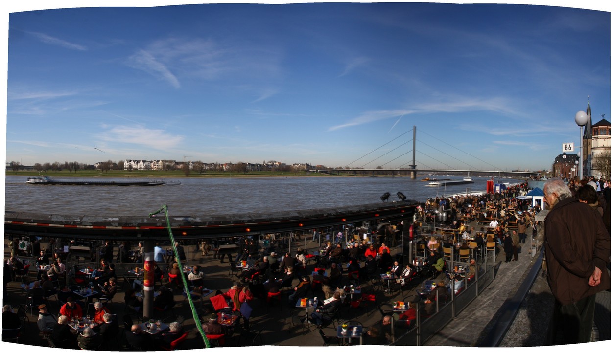 Rheinuferpromenade