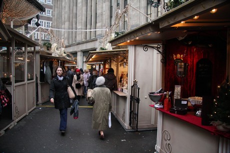 heinrich-heine-platz