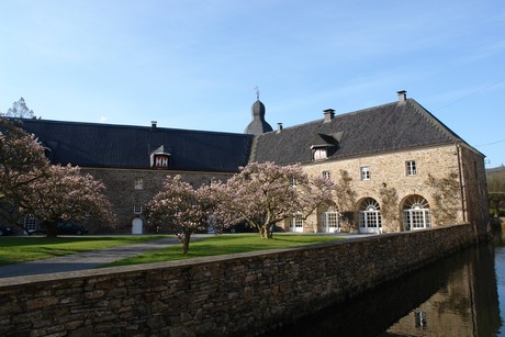 schloss-ehreshoven