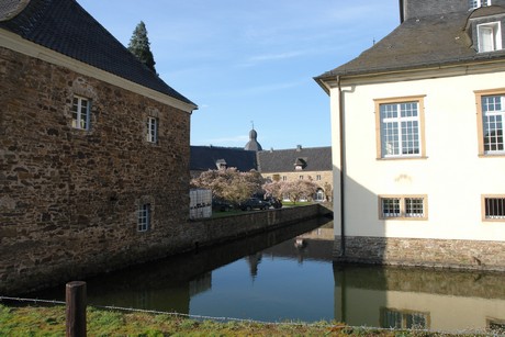 schloss-ehreshoven