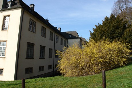 schloss-ehreshoven