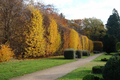 schloss-gracht