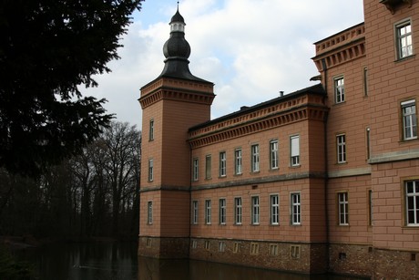 schloss-gracht