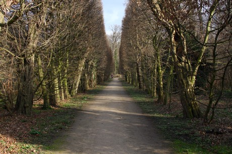 schloss-gracht