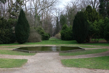 schloss-gracht