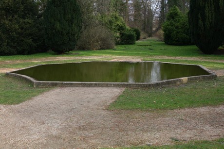 schloss-gracht