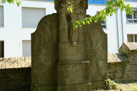 hermuelheim-alter-friedhof