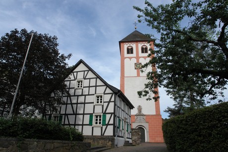 odenthal-kirche