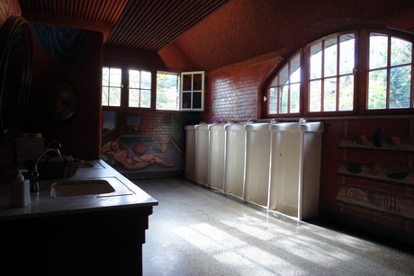 rolandseck-bahnhof-toiletten
